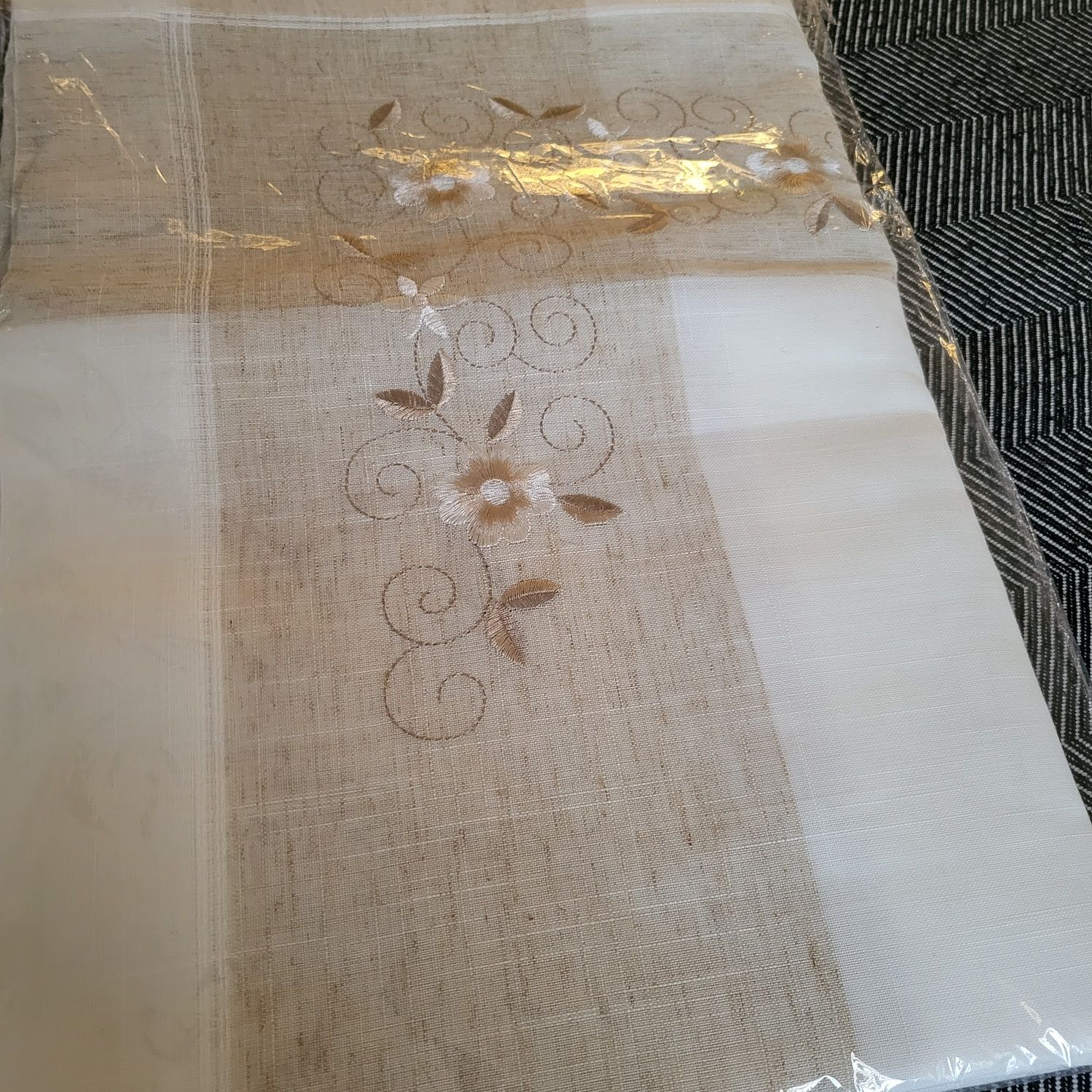 Obrus 150×220 nowy