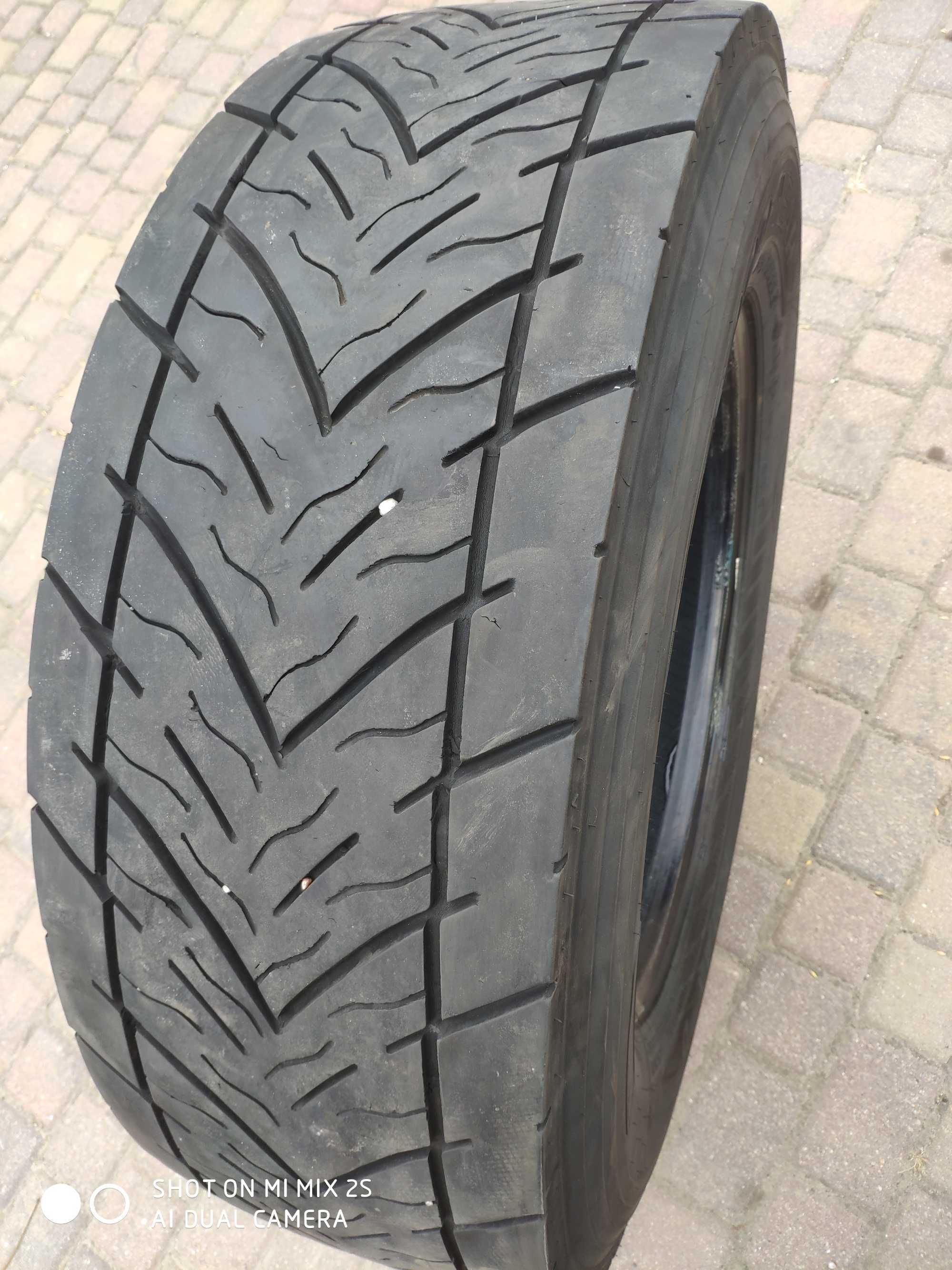 Opona Opony 315/70R22,5 " Goodyear KMAX D napęd napędowa zapas 1szt