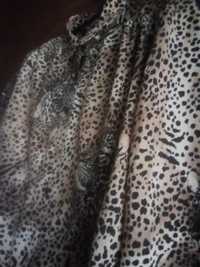 Блузка тигровая 48 розмір