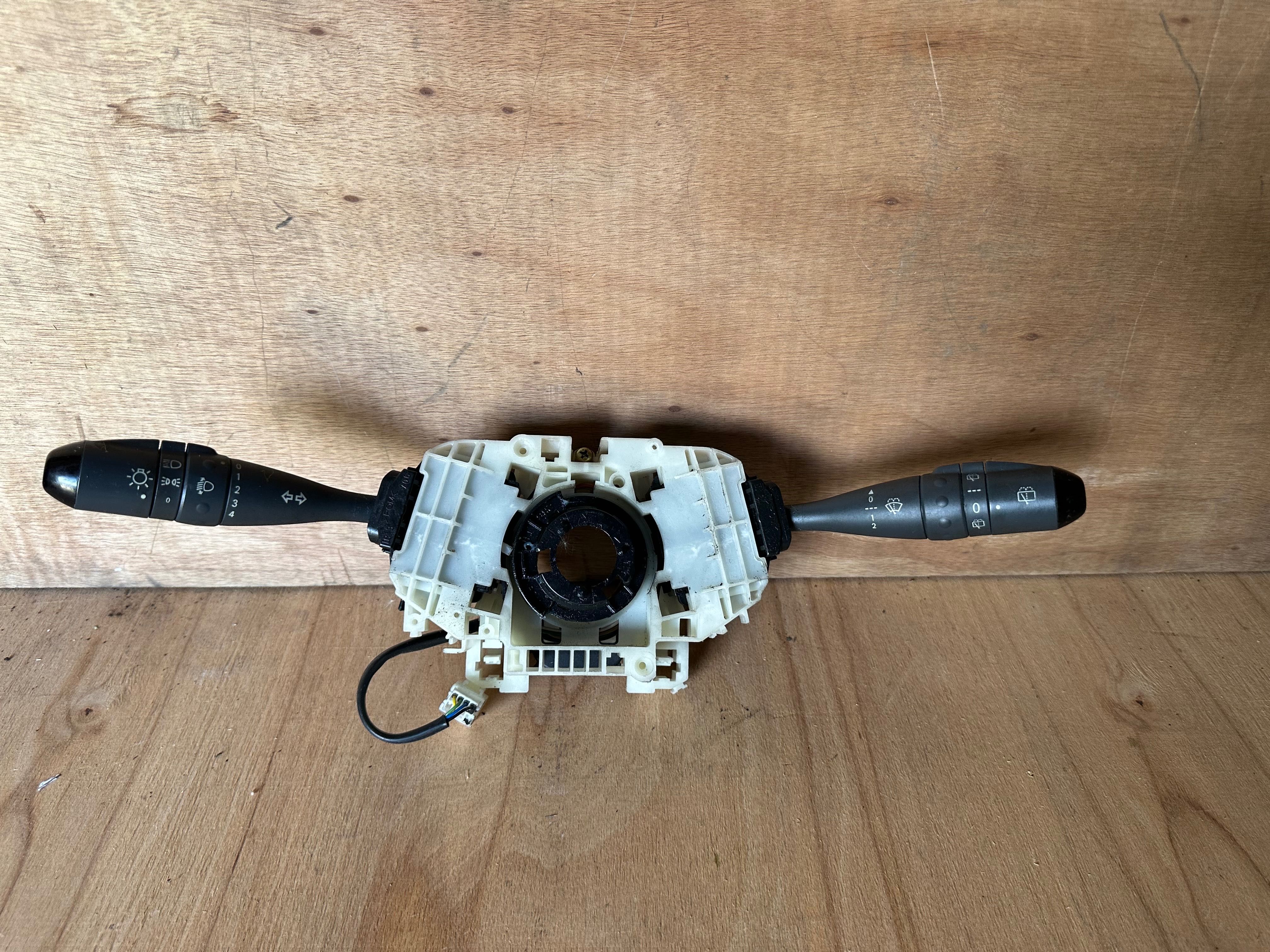 SENSOR DE ÂNGULO DE DIREÇÃO E MANETES SMART FORFOUR 454 A45454.00217