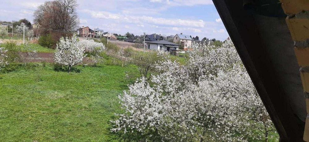 Будинок,Двоповерховий, Ременів, Львів