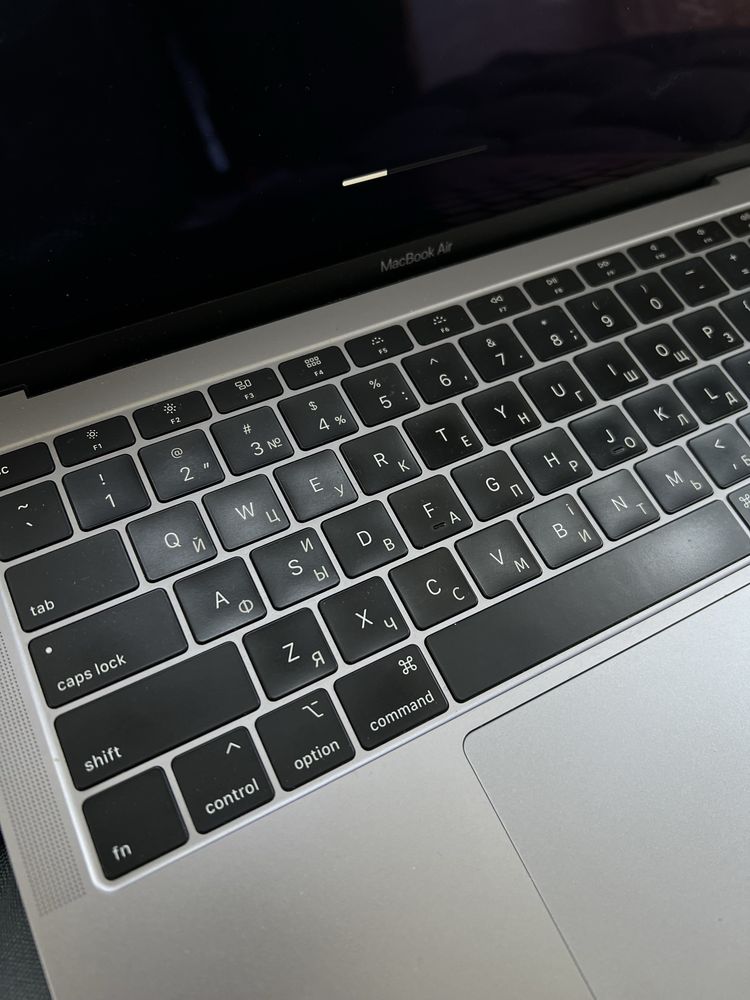 MacBook Air a1932 2018