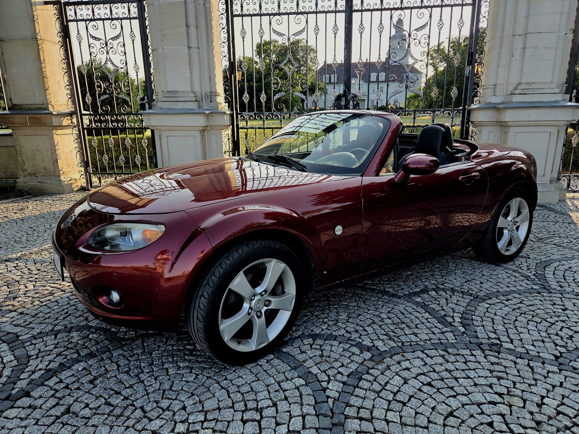 * Piękna Mazda MX-5 MIATA MX5 1.8  Czerwona Perła PRHT Hardtop