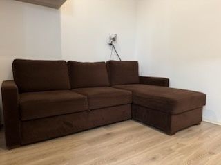 Sofa rozkładana brązowa,   narożnik