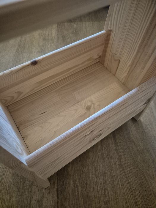 Stolik nocny/taboret