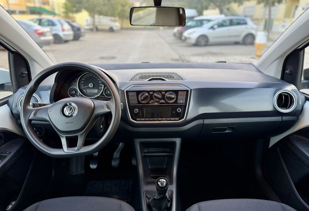 Vw Up! 1.0 gasolina 4 Portas