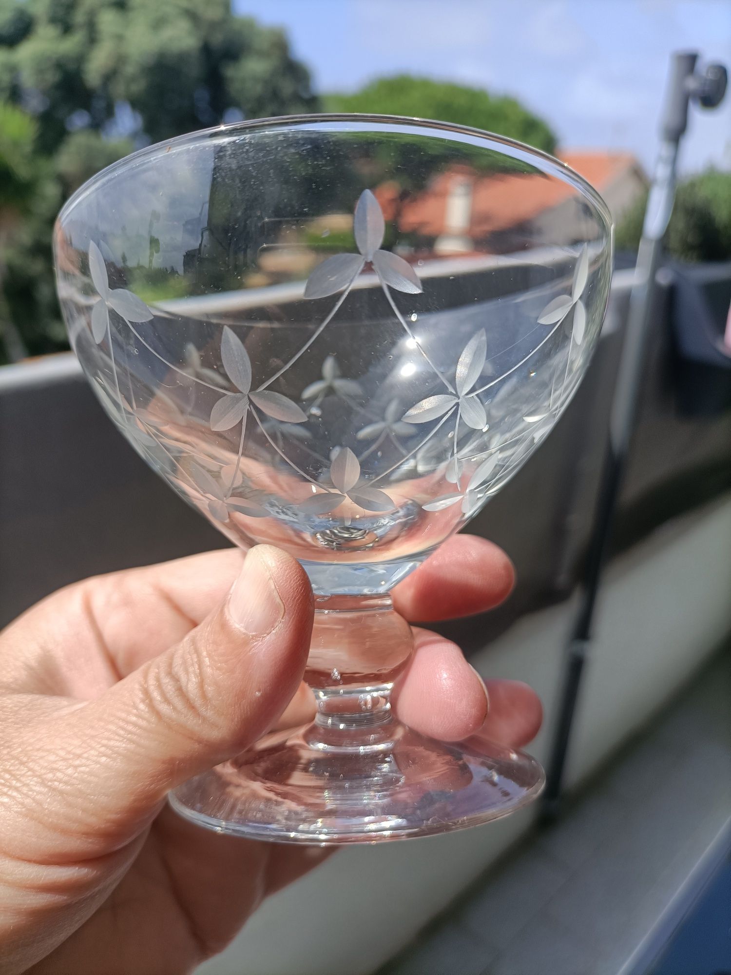 Conjunto de 12 taças vintage cristal fino com motivos florais