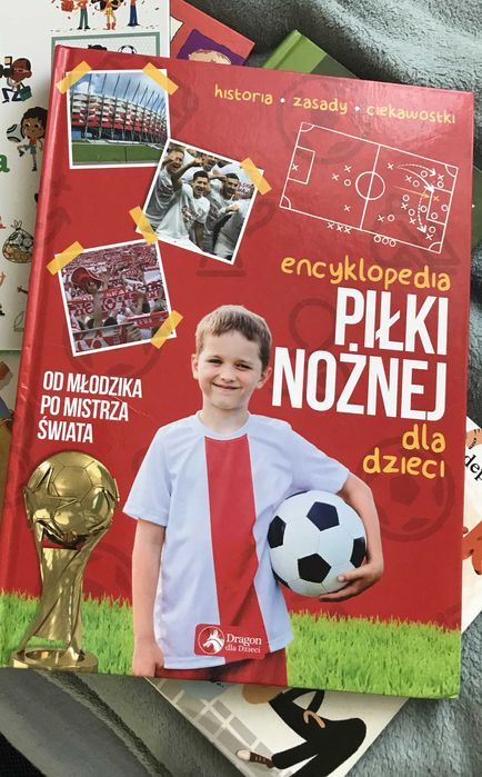 Encyklopedia Piłki nożnej.