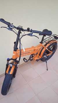 Bicicleta eletrica 750 W - 13 Ah - Nova, 0 Km. Laranja ou preta.
