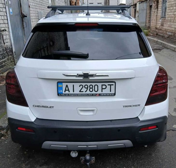 шевроле трекер 2013 год