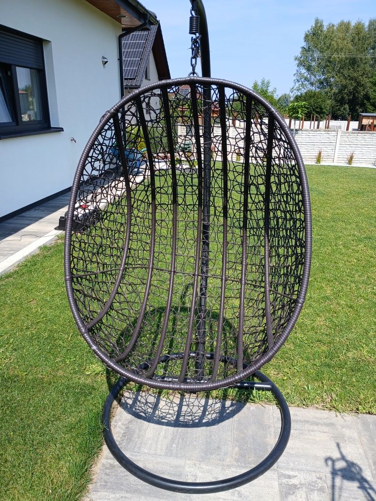 Kokon, huśtawka ogrodowa
