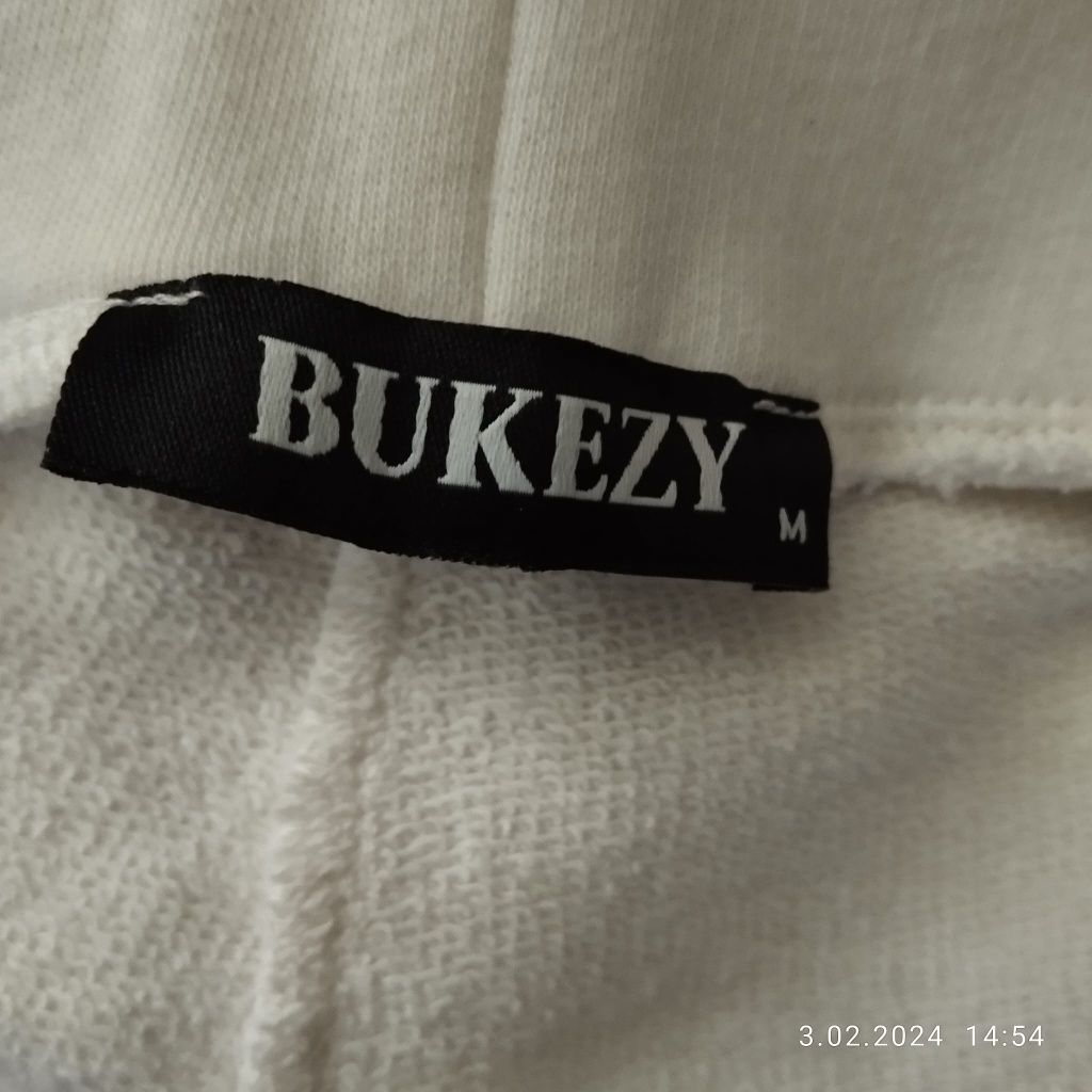 Dres nowy firmy "Bukezy" piękny