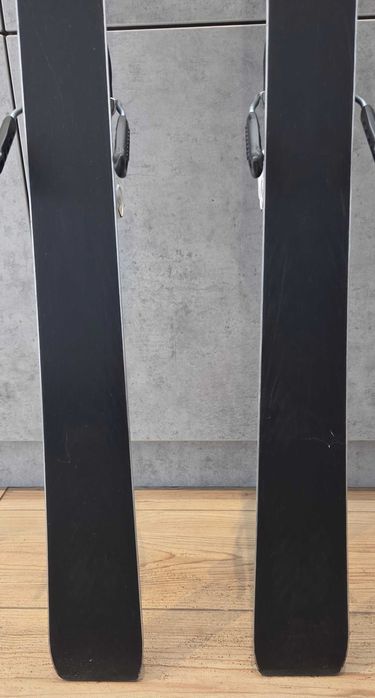 Narty Atomic Cloud Select 154 cm