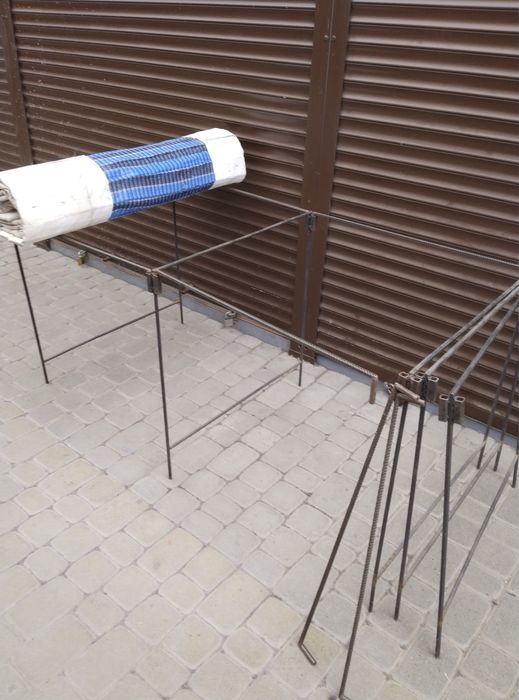 Столи металеві розкладні