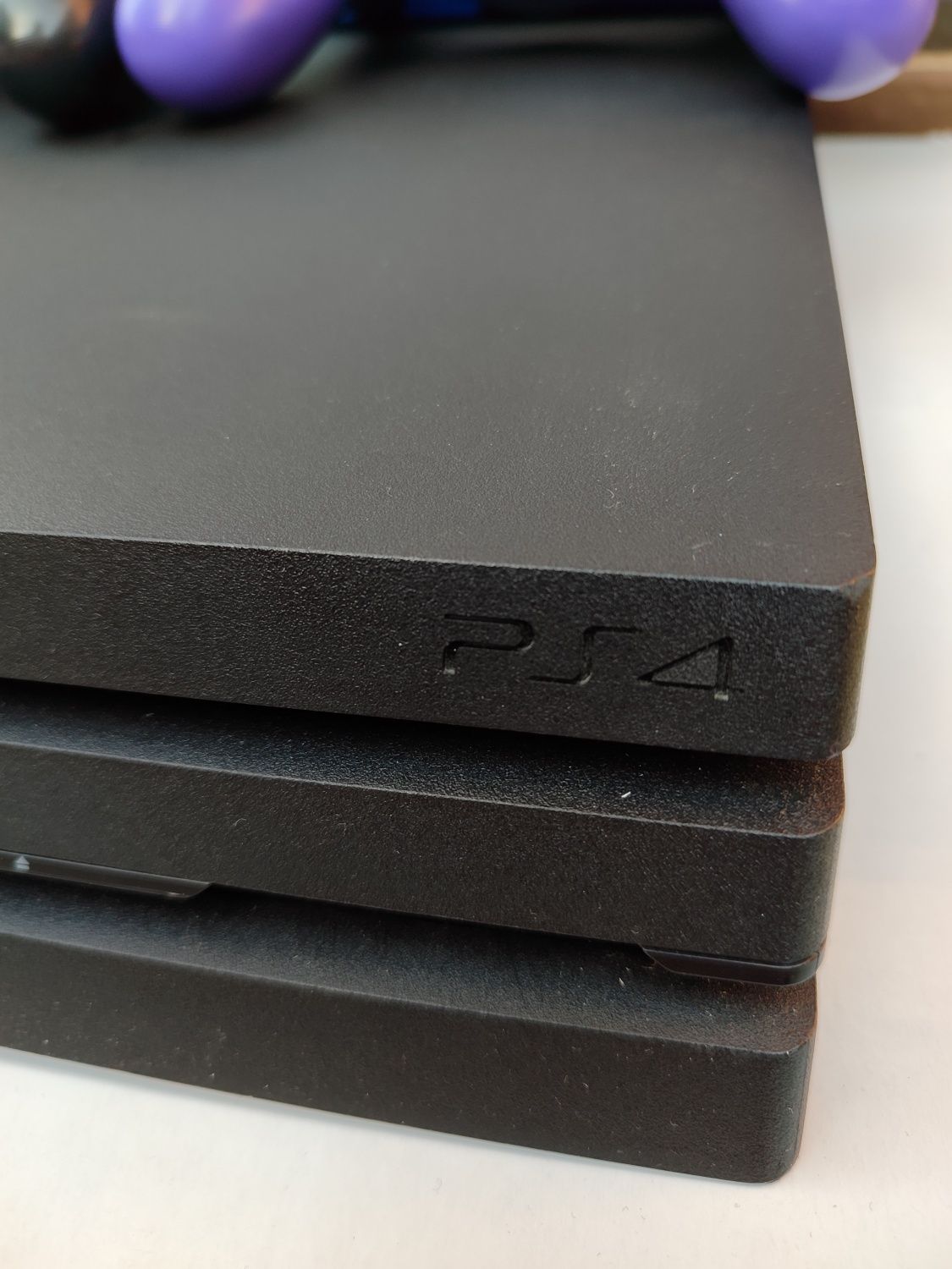 sony playstation 4-PRO