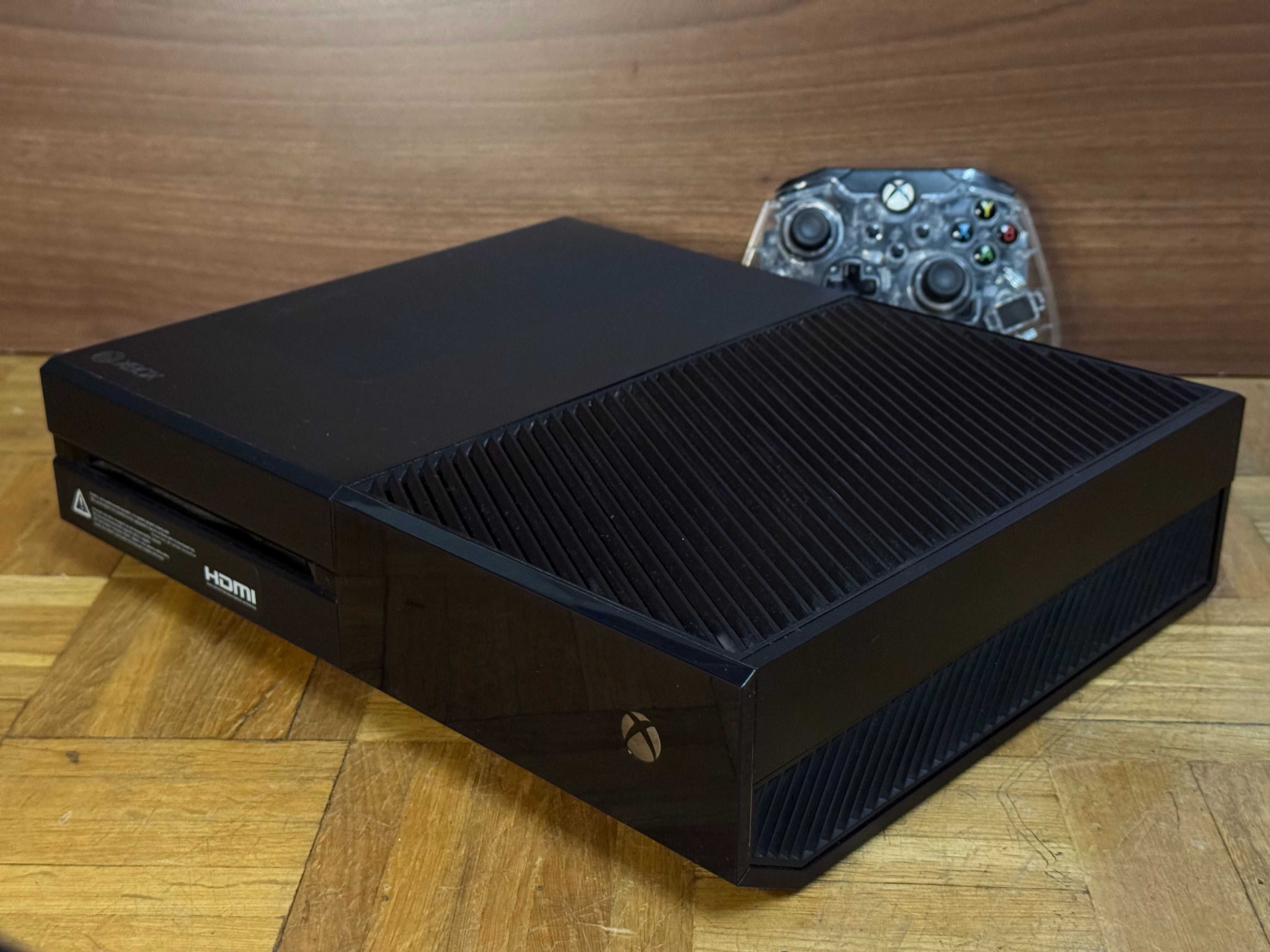 Konsola XBOX ONE 500GB Czarny Black z padem