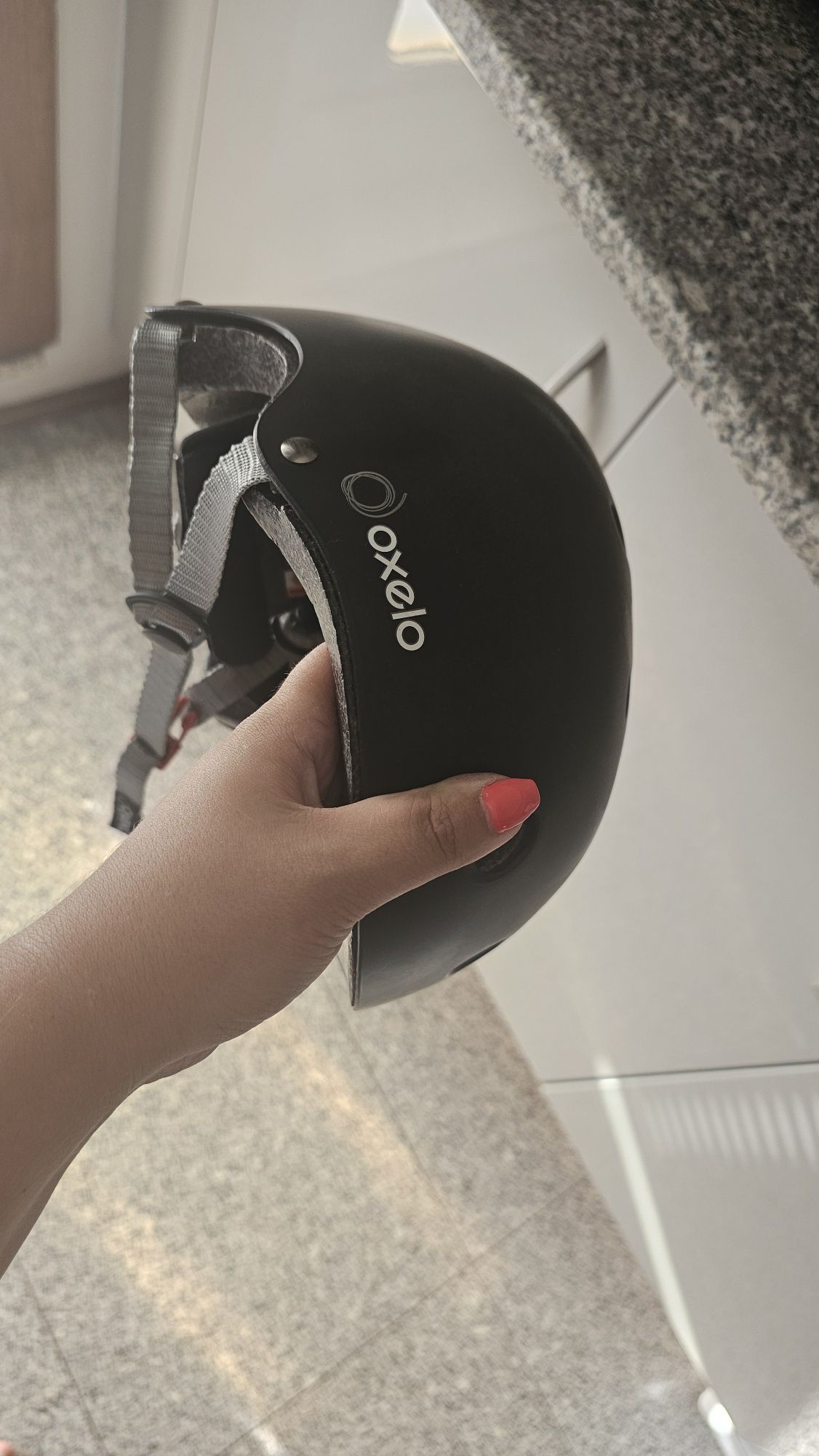 Vendo capacete oxelo como novo