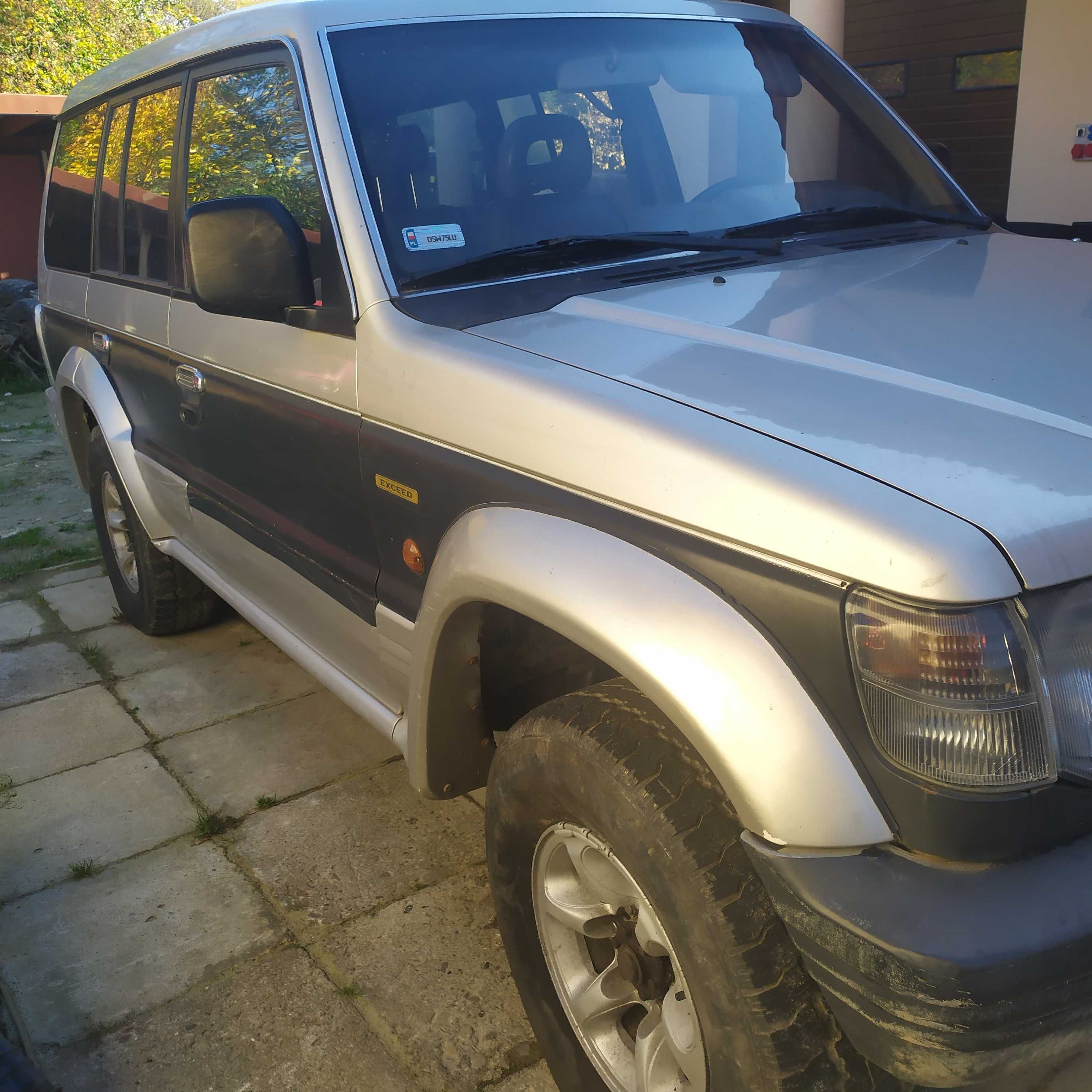 Mitsubishi Pajero 2.5 TD  4x4 7 osobowy