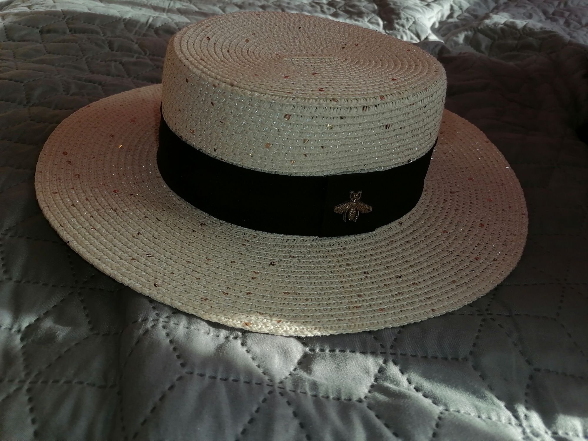 Продам літні капелюхи