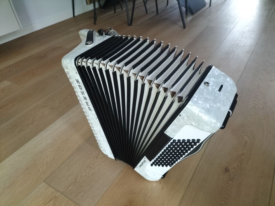 Akordeon Hohner CONCERTO III S 72 basy,3 chóry,,po prostu ,jak NÓWKA!