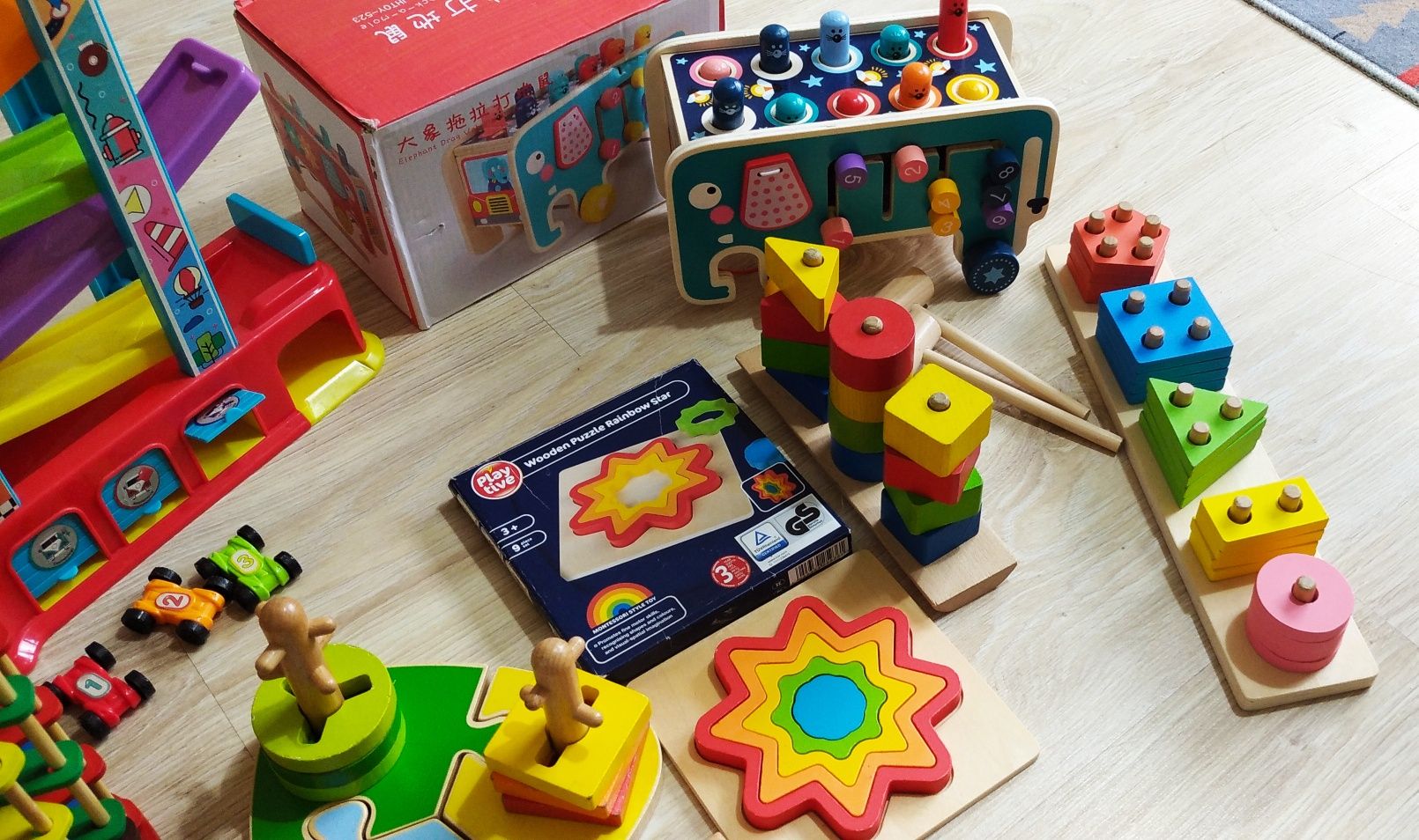 Zabawki drewniane i nie tylko, Montessori