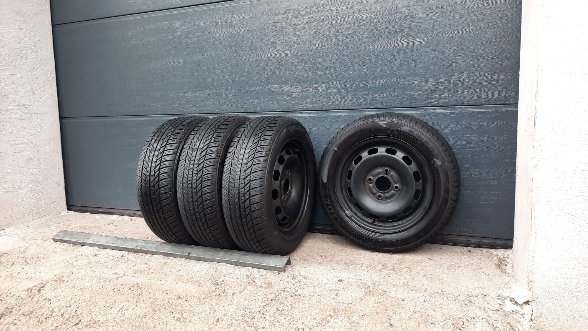 Koła zimowe 185/60 R14 4x108 FORD