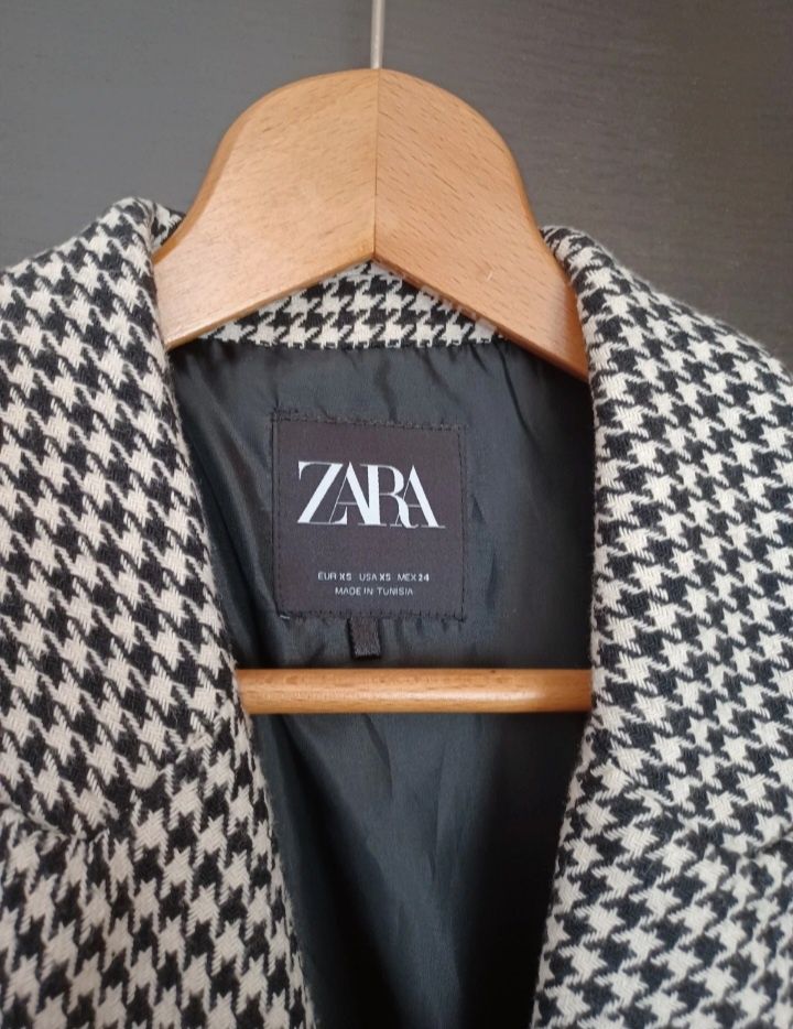 Conjunto fato saia blazer Zara