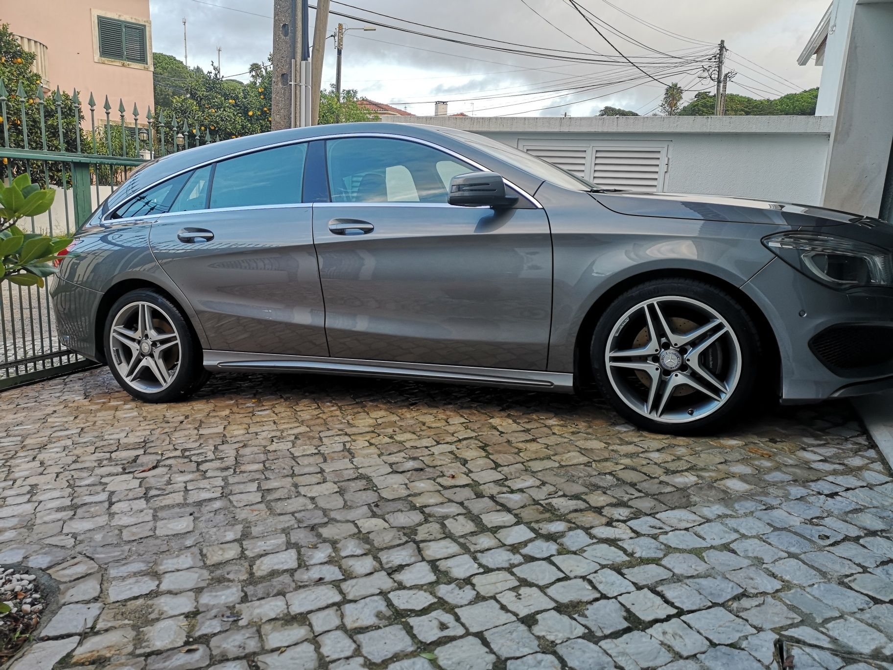Mercedes Benz Cla 220 D amg line