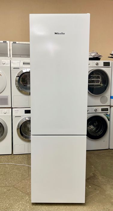 Холодильник Miele