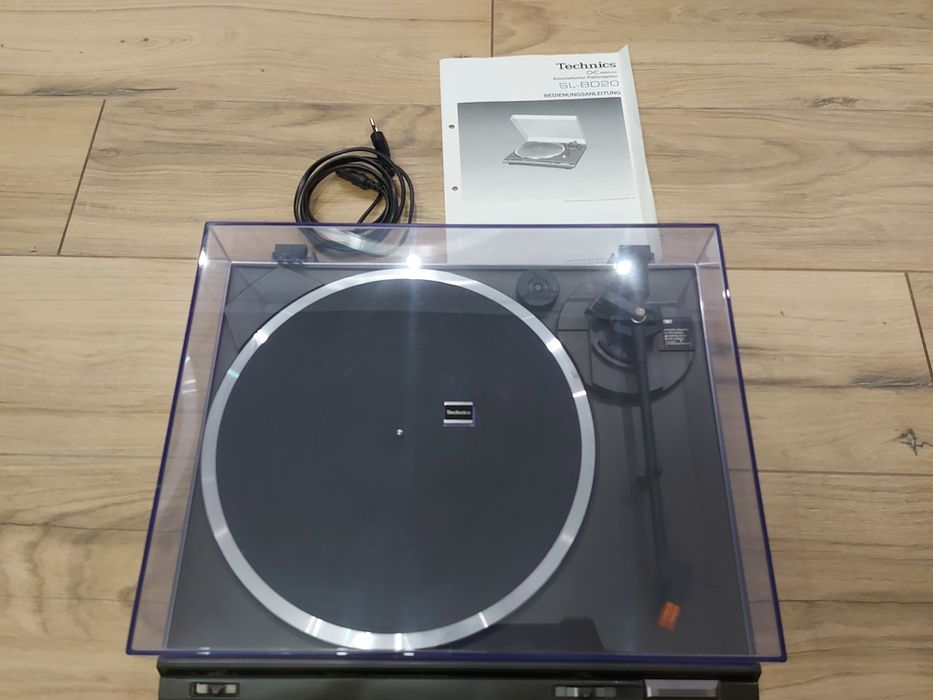 Gramofon Technics SL-BD20