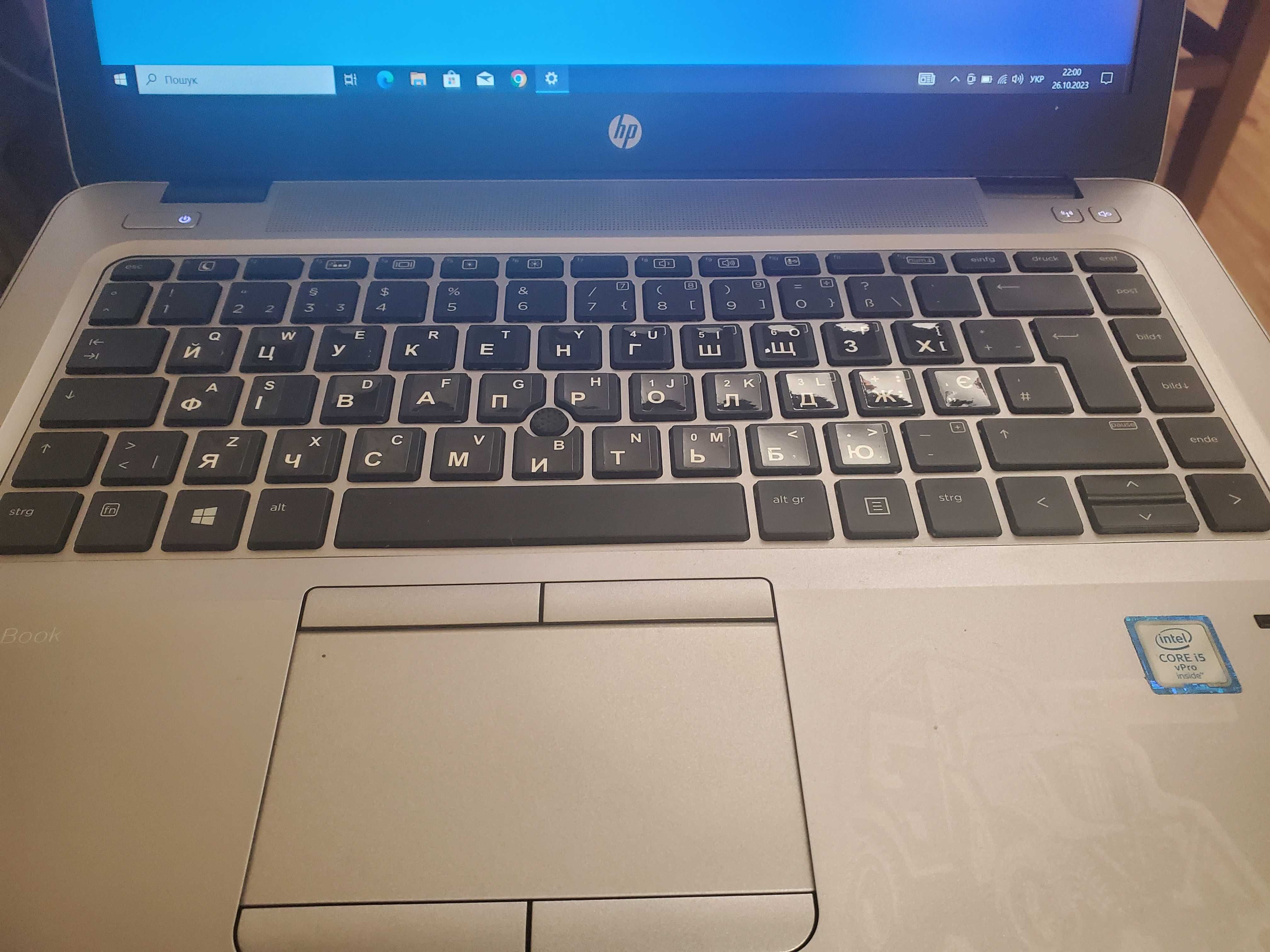 HP 840 G3 i5-6300u DDR4 8/ssd 128gb +320 gb 14" FullHD IPS.підсв клав.