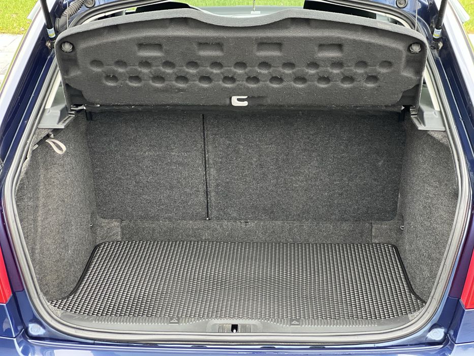 Продам Шкоду Октавію А5. 1.6 бенз MPI