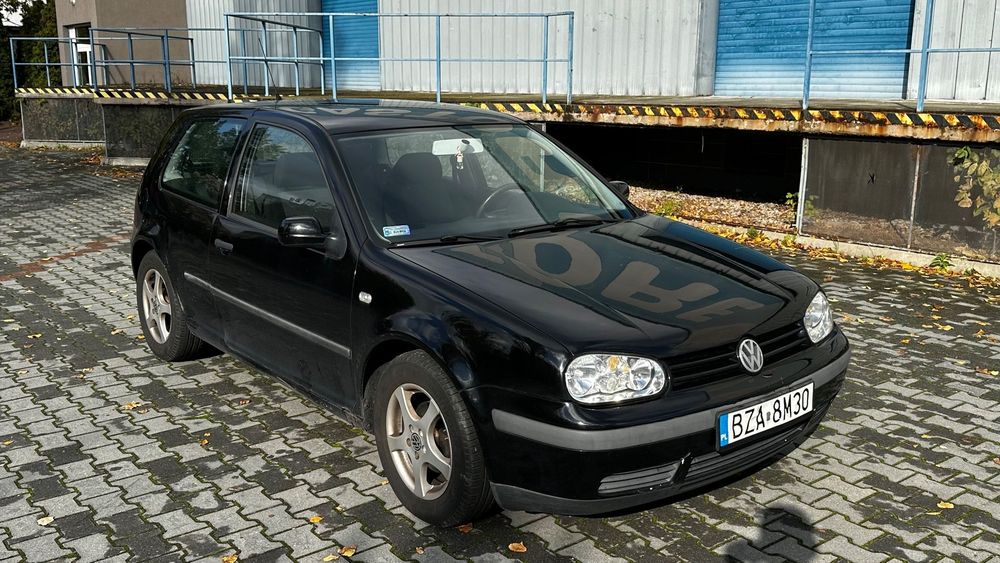 Volkswagen Golf Volkswagen Golf 4, 1.4 Benzyna, 75 km.