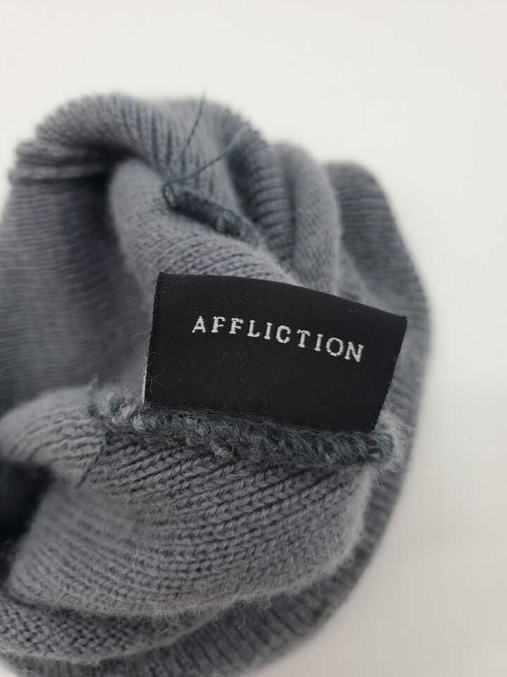 Шапка   с череп с костями Affliction