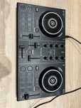Kontroler ddj-200