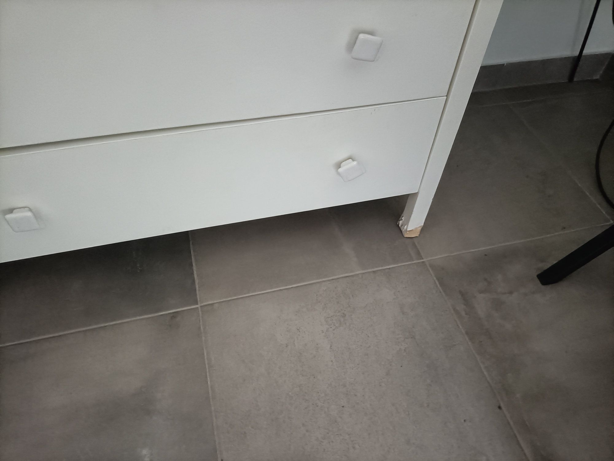 Cómoda IKEA 3 gavetas
