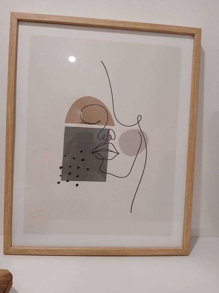 Quadro com moldura em madeira em excelente estado