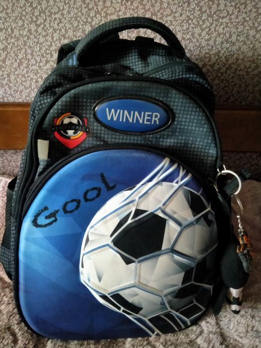 Фірмовий рюкзак, портфель для хлопчика