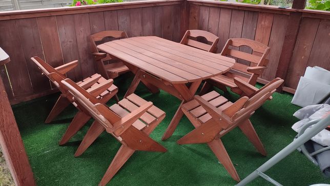 Zestaw ogrodowy stół + 6 krzeseł składanych, solidna konstrukcja.