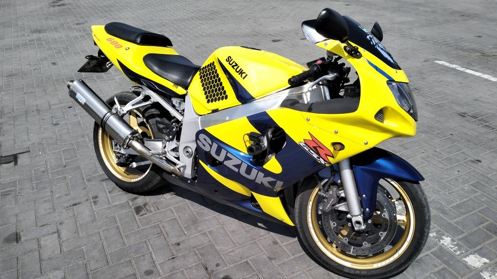 Продам Suzuki gsx r 600 k3