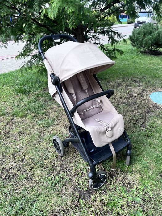 Прогулянкова коляска Cybex Beezy beige