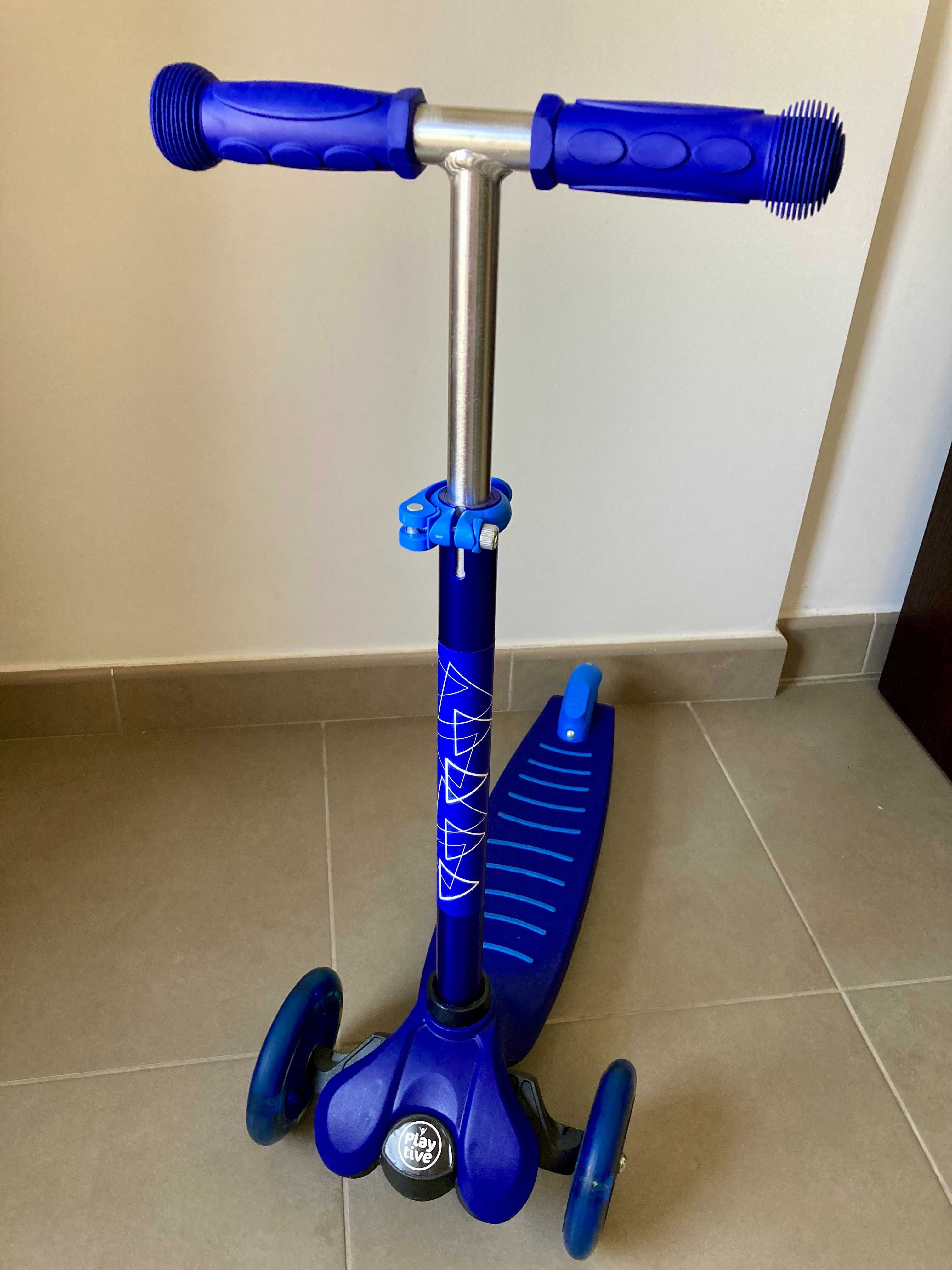 Trotinete com LED para Criança