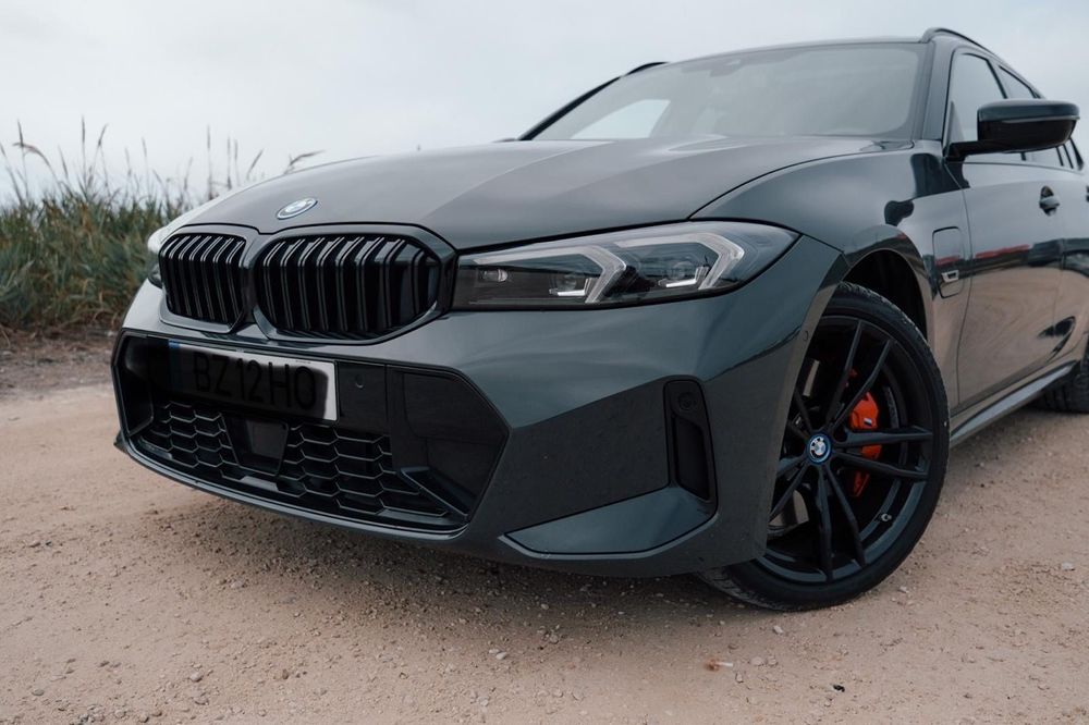 BMW 330 e Touring Pack M Auto