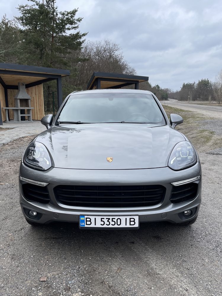 Porsche Cayenne S-E hybrid 2016 416лс