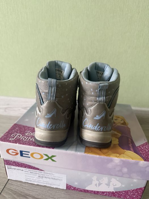 Зимові черевики Geox Cinderella 26 розмір
