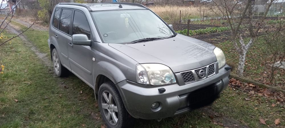 Продаж для Військових Nissan X-trail