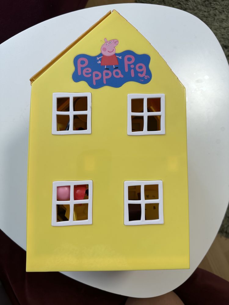 Продам домик Свинка Пеппа