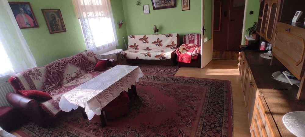 Mieszkanie w starej kamienicy - Plac Wolności