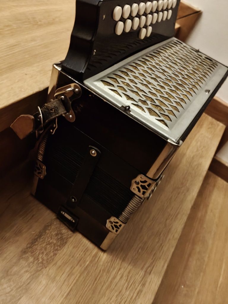Akordeon HOHNER club model 1