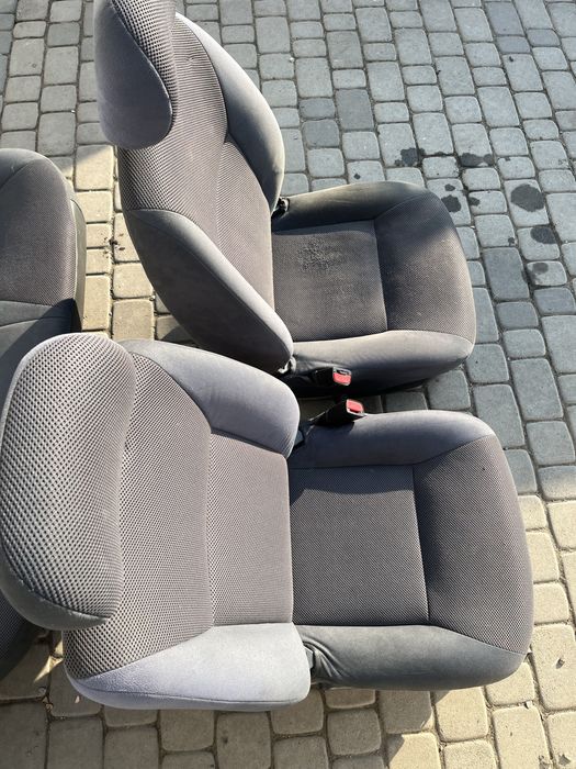 Сидіння isuzu dimax